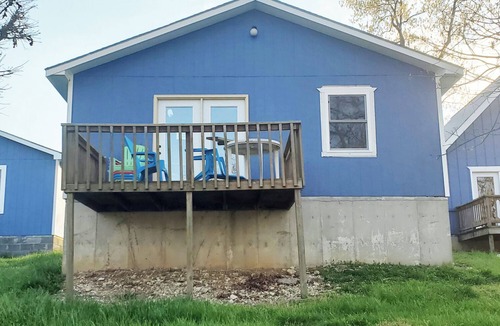 Climax Springs Cabin | 2 Bedroom - 1 Bath Lakefront