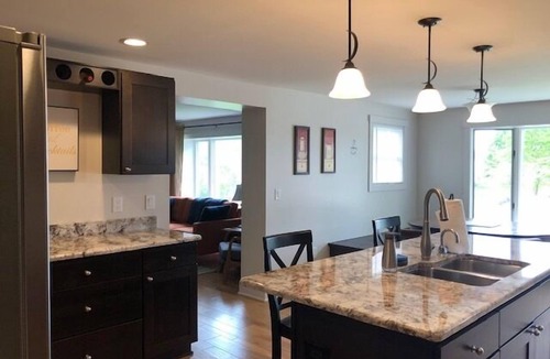 Hart House | 2 Bedroom, 2.5 Bath Home, Sleeps 6.