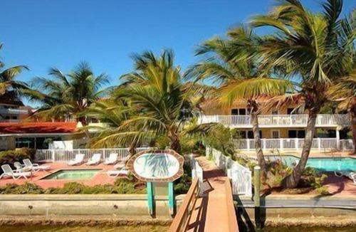 Bradenton Beach Hotel | 2 Bedroom, 2 Bathroom Bay Front South #154. Pet Friendly