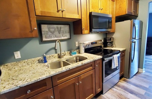 Climax Springs Cabin | 2 Bedroom - 2 Bath Lakefront