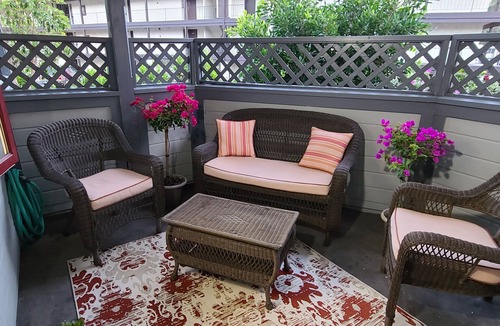 West Beach Condo | 2 bedroom 2 bath West Beach private laundry