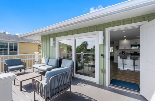 Nokomis Apartment | 2 Bedroom/2 Bath Villa (Second Level) - Unit 6