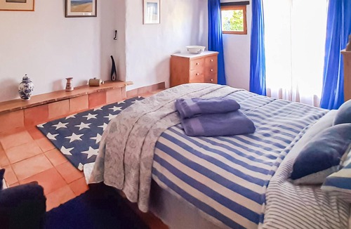 Saint-Hilaire-de-Voust House | 2 bedroom accommodation in St Hilaire de Voust