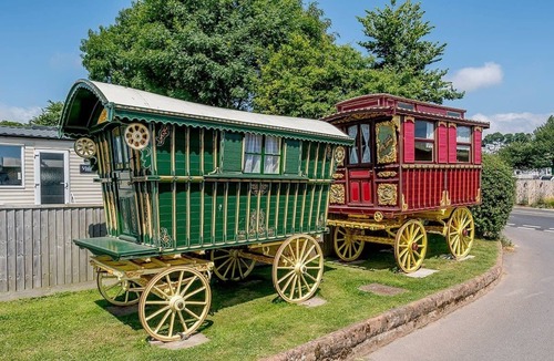 Otterton Cabin | 2 bedroom accommodation in Budleigh Salterton