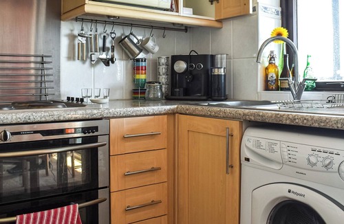 Burnham-on-Crouch Cottage | 2 bedroom accommodation in Burnham-on-Crouch