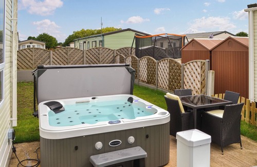 Patrington Haven Cottage | 2 bedroom accommodation in Patrington Haven