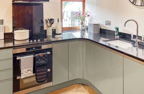 Little Hayfield Cottage | 2 bedroom accommodation in Little Hayfield