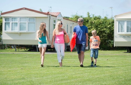 Brean Ski Chalet | 2 bedroom accommodation in Burnham-on-Sea