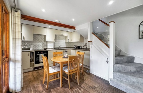 Honiton Cottage | 2 bedroom accommodation in Combe Raleigh