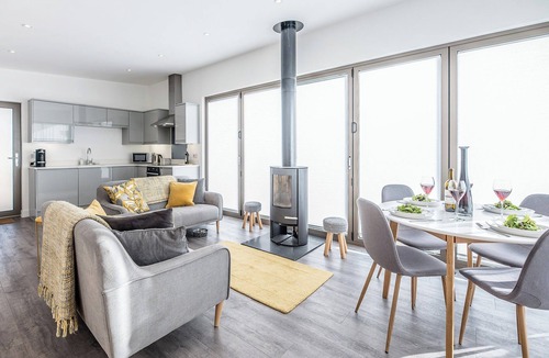 East Bergholt Cottage | 2 bedroom accommodation in East Bergholt