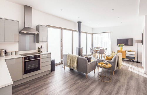 East Bergholt Cottage | 2 bedroom accommodation in East Bergholt