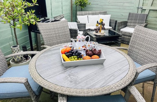 Littlehampton Cottage | 2 bedroom accommodation in Littlehampton