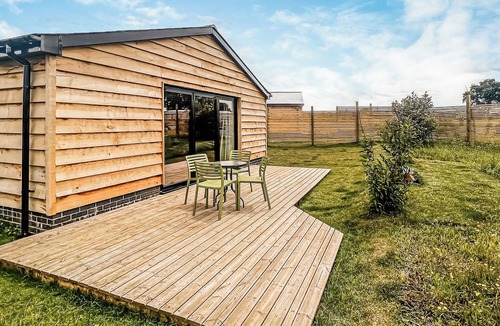 Attleborough Ski Chalet | 2 bedroom accommodation in Old Buckenham