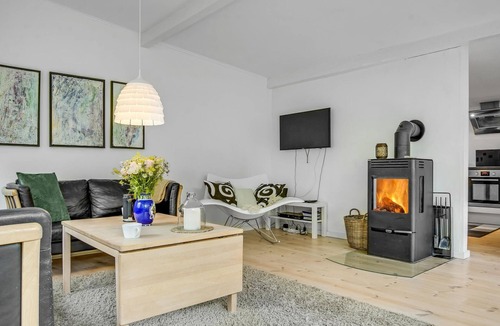 Dronningmolle House | 2 bedroom accommodation in Dronningmølle