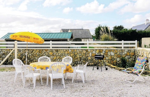 Saint-Marcouf House | 2 bedroom accommodation in Saint-Marcouf