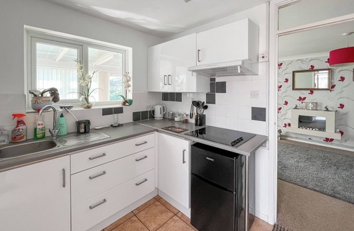 Pagham Cottage | 2 bedroom accommodation in Bognor Regis