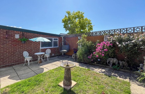 Pagham Cottage | 2 bedroom accommodation in Bognor Regis