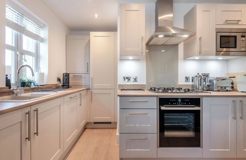 New Forest District Cottage | 2 bedroom accommodation in Brockenhurst