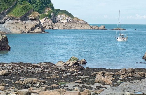 Berrynarbor Cabin | 2 bedroom accommodation in Combe Martin