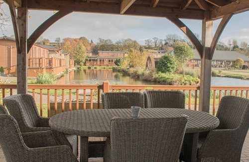 Caistor Cabin | 2 bedroom accommodation in Caistor, Market Rasen