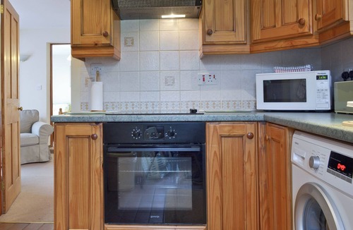 Newton Grange Cottage | 2 bedroom accommodation in Ilam, near Ashbourne