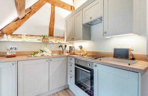 Little Cowarne Cottage | 2 bedroom accommodation in Ocle Pychard
