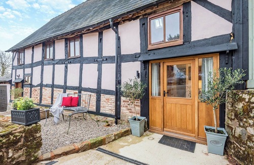 Little Cowarne Cottage | 2 bedroom accommodation in Ocle Pychard