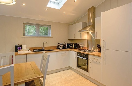 Woolverstone Cabin | 2 bedroom accommodation in Woolverstone, Ipswich