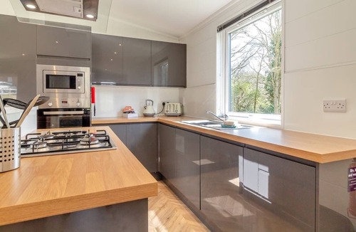 Woolverstone Cabin | 2 bedroom accommodation in Woolverstone, Ipswich