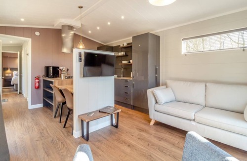 Woolverstone Cabin | 2 bedroom accommodation in Woolverstone, Ipswich