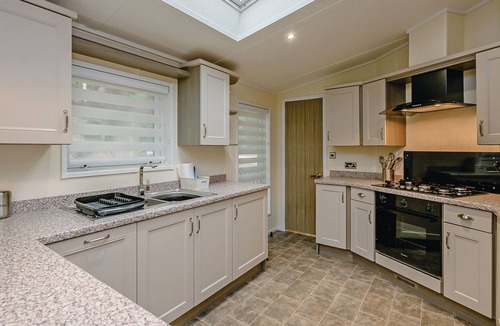 Woolverstone Cabin | 2 bedroom accommodation in Woolverstone, Ipswich