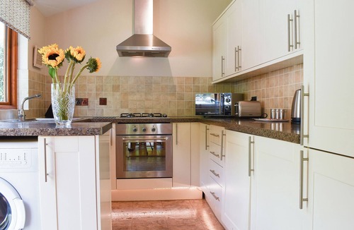 Allithwaite Ski Chalet | 2 bedroom accommodation in Allithwaite