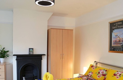 Crowborough Cottage | 2 bedroom accommodation in Crowborough