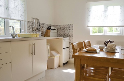 East Dereham Cottage | 2 bedroom accommodation in Scarning, near Dereham