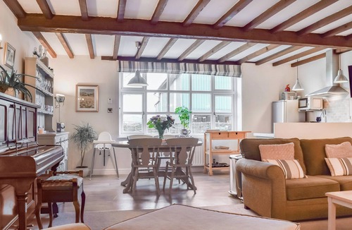 Lichfield Apartment | 2 bedroom accommodation in Whittington