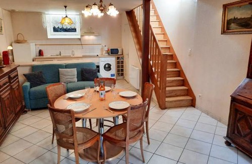 Antrain House | 2 bedroom accommodation in Antrain