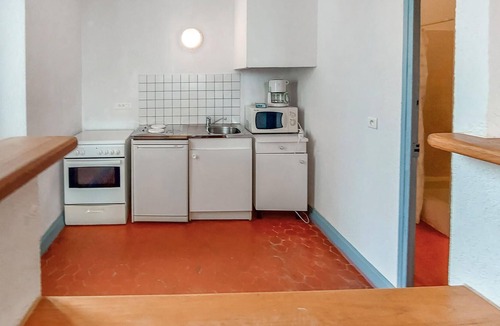 Fox-Amphoux Apartment | 2 bedroom accommodation in Fox Amphoux