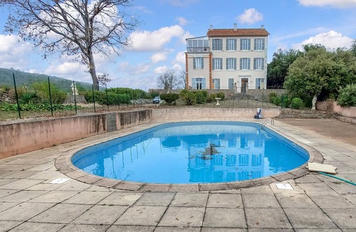 Fox-Amphoux Apartment | 2 bedroom accommodation in Fox Amphoux
