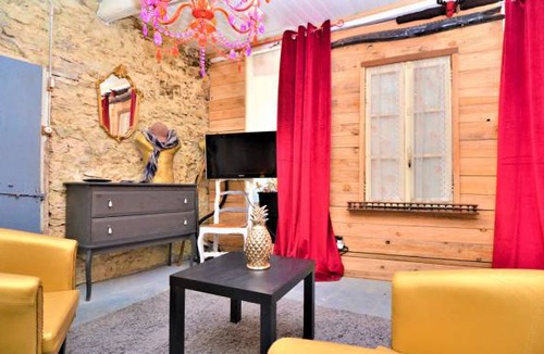 Salazac House | 2 bedroom accommodation in Salazac