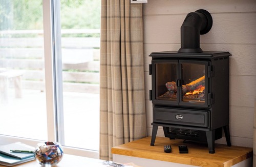 Cannington Ski Chalet | 2 bedroom accommodation in Cannington