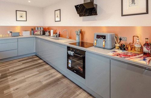 Carnoustie Apartment | 2 bedroom accommodation in Carnoustie