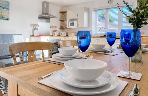 Sidlesham Cottage | 2 bedroom accommodation in Sidlesham, near Chichester