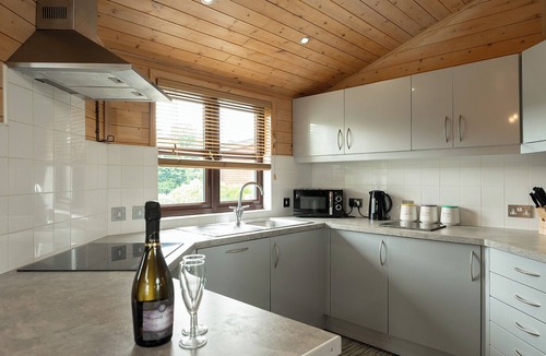 Raywell Ski Chalet | 2 bedroom accommodation in Raywell, Beverley