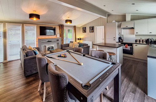 Raywell Ski Chalet | 2 bedroom accommodation in Raywell, Beverley