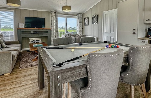 Raywell Ski Chalet | 2 bedroom accommodation in Raywell, Beverley