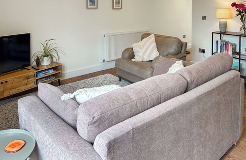 East Brent Cottage | 2 bedroom accommodation in East Brent