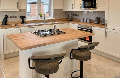 Edingworth Cabin | 2 bedroom accommodation in Edingworth