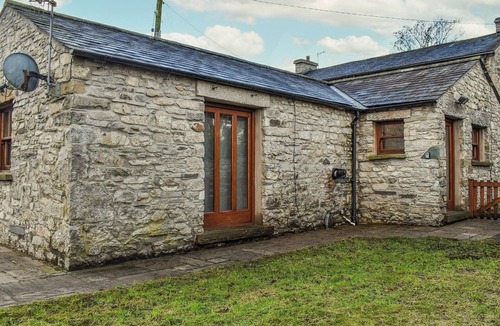 Kendal Cottage | 2 bedroom accommodation in Helsington