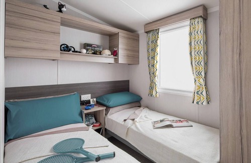 Kilwinning House | 2 bedroom accommodation in Kilwinning,