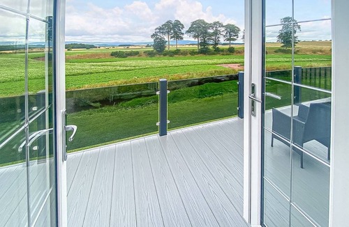 Laurencekirk Ski Chalet | 2 bedroom accommodation in Laurenkirk